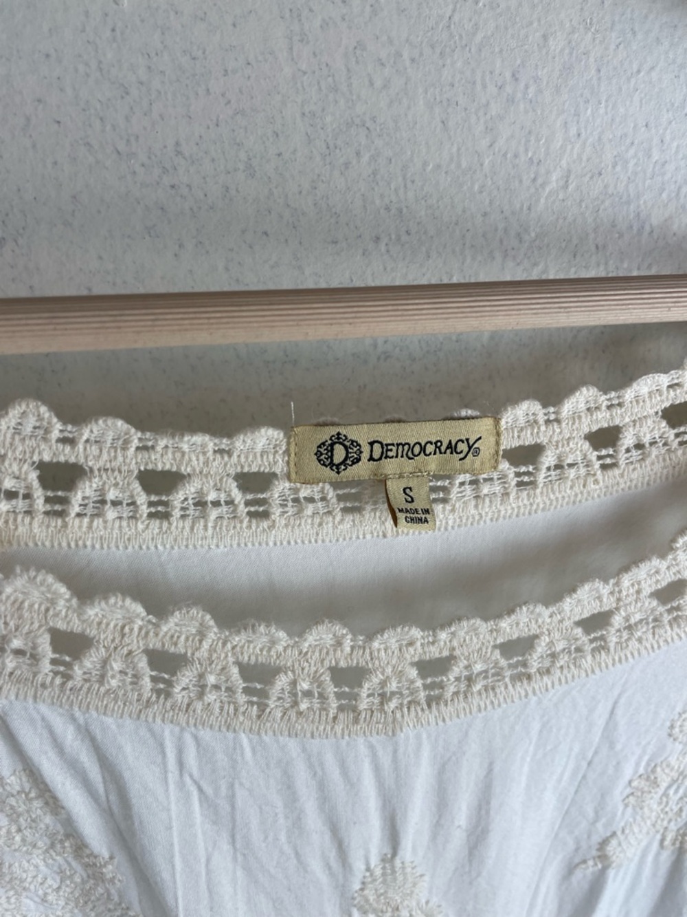 Democracy Cream and White Crochet-Trim Peasant Blouse - Picture 9 of 16